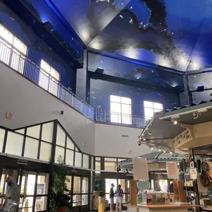 Lobby entrance exist open to the public Food Court and Kiosks! Many are not aware that public can eat in and take out