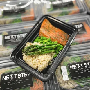 salmon and asparagus