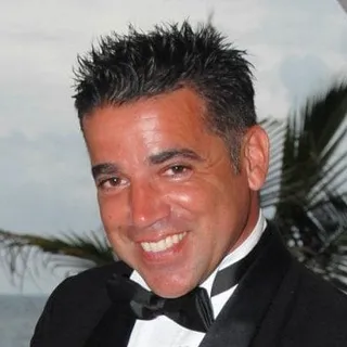 Mark M.