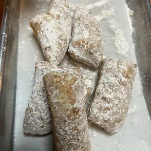 zeppoli small (8pcs) great dessert