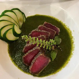 Seared Black Pepper Tuna