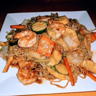 shrimp lomein