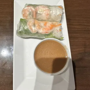 Shrimp spring rolls