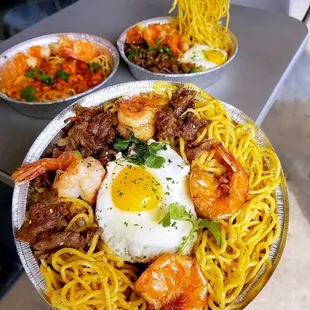 Garlic noodles