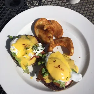 Eggs Benedict