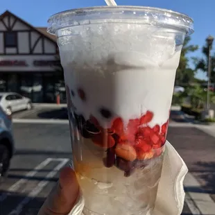 CHE BAU MAU DESSERT  MUST GET