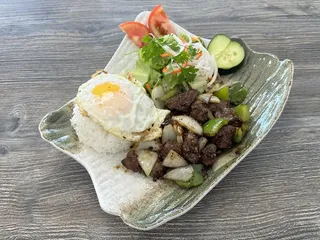 AA Food To Go & Restaurant