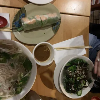 Avocado Summer Rolls (2 Rolls)