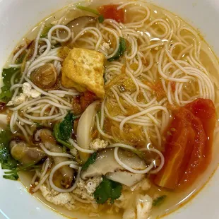 Bun Rieu