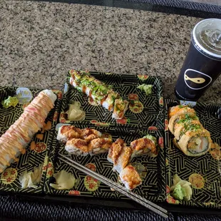 Thunder, Geisha, Tiger, &amp; Nhinja with a Stubborn soda