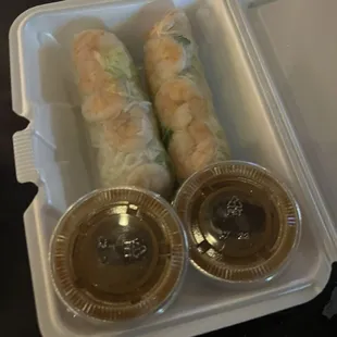 Shrimp spring rolls