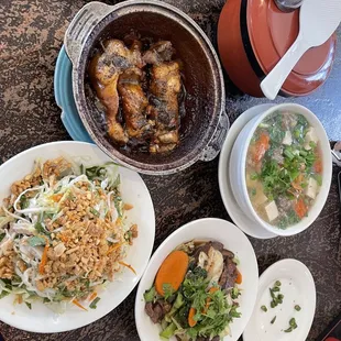 Braised Fish, Chicken Salad, Beef Stir-fry, Tofu Soup and a thingy of white rice.