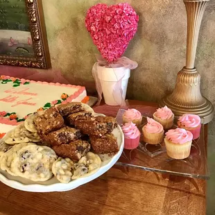Baker&apos;s choice cookies did not disappoint! Cranberry white chocolate chip cookies and Bars...the kids liked these more than the cupcakes!