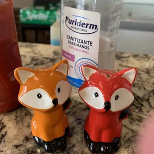 Fox shakers