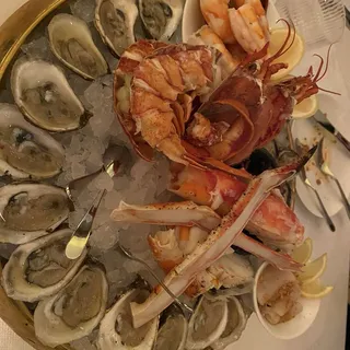 Shellfish Plateau*