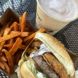 BBQ BACON RANCH BURGER