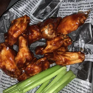 Chicken wings w/celery Cheese Sticks