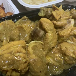 Curry chicken