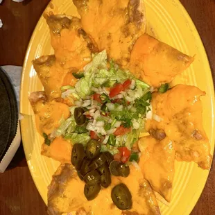 Bean and cheese nachos