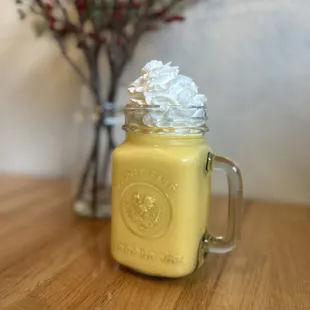 mango lassi -- kinda sour, wouldn't get again