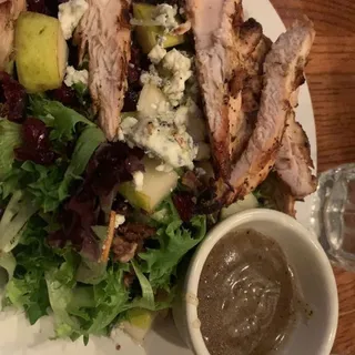 Pear Pollo Salad