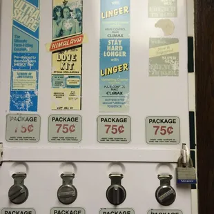 menu, ramen and noodles