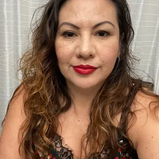 Julie G.