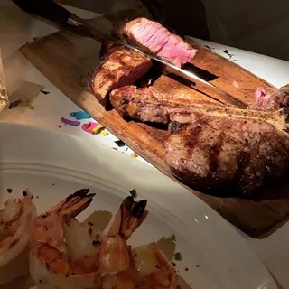 Prime Aged Porterhouse 26 / 48 oz