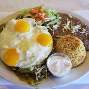 a plate of mexican food