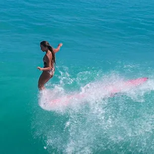 waiki drone surf shot.