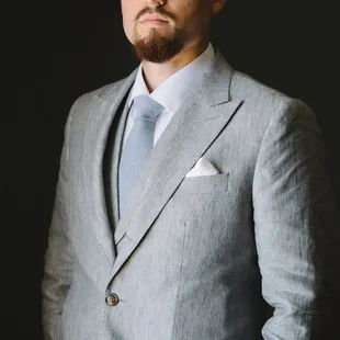 #turtlebayresort #destinationwedding #nickpugayphotography #groom #hawaii #wedding #hawaiiweddingphotographe­r