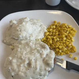 Country fried steak with corn