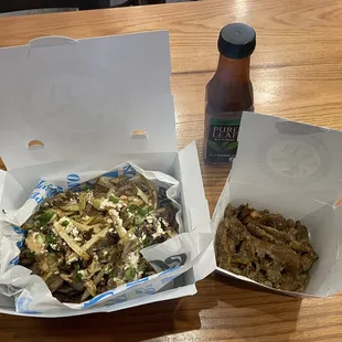 Nicks fries, side gyro