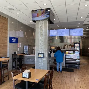 Enormous beam that blocks the counter