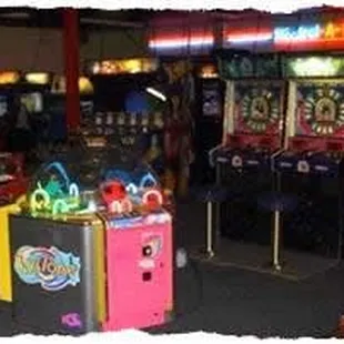 Photo from Nickel-A-Play's website - http://www.gameexchange.biz/~jj/index.html