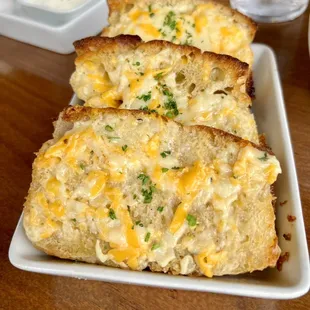 Amazing toasted cheese bread