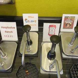 And more yummy sauces!