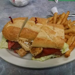 Chicken Club at Nick&apos;s Hi Ho! Amazing!