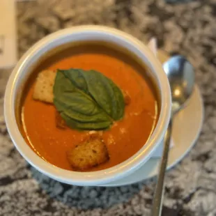 Soup of the Day : Tomato Bisque                (IG: ea_yelpelite)