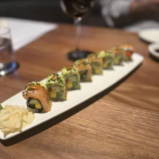 Avocado Salmon Sushi Roll