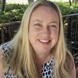 Erin B.