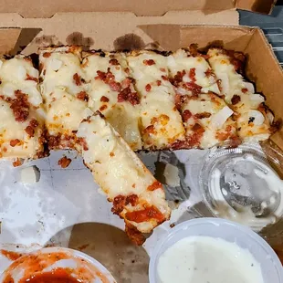 Bacon and onion cheese bread