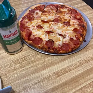 Half cheese , half pep and pineapple medium  With mantis's Parma cheese 9/2020