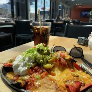 Beef -or- Chicken Nachos