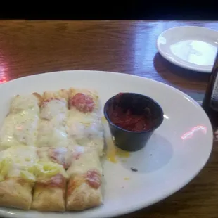 Pepp n&apos; mozz bread stix