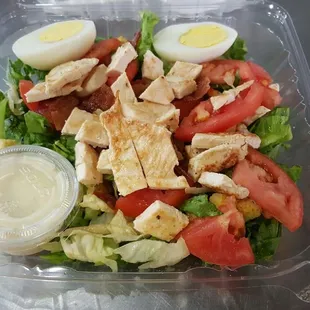 Cobb Griled Chicken Salad