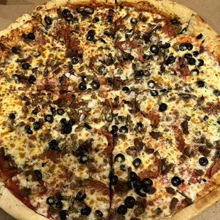 Supreme without green peppers