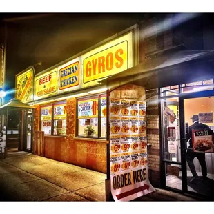 Nicky&apos;s the Real McCoy. (Cicero Ave/24th St)   Hamburgers Hotdogs Beef Gyros Steak BBQ Chicken BBQ Rib Tips etc.