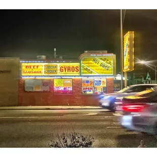 Outside Nicky&apos;s the Real McCoy. (Cicero Ave/24th St)   Hamburgers Hotdogs Beef Gyros Steak BBQ Chicken BBQ Rib Tips etcNice &amp; Clean. .Cool!