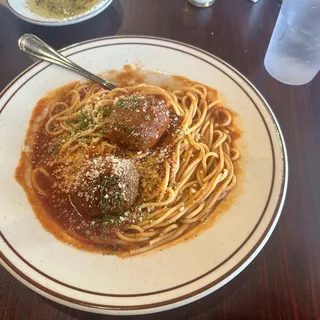 Spaghetti with Meatballs